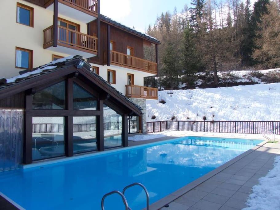 Residences De Luxe Les Alpages Val Cenis - 4 Pers Lanslebourg-Mont-Cenis Exterior photo
