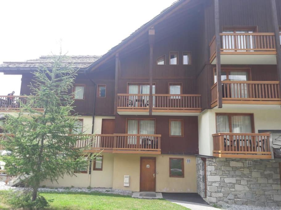 Residences De Luxe Les Alpages Val Cenis - 4 Pers Lanslebourg-Mont-Cenis Exterior photo